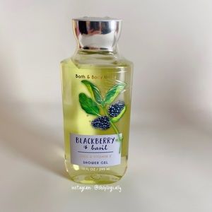 ❌ SOLD ❌ BBW Blackberry & Basil Body Wash